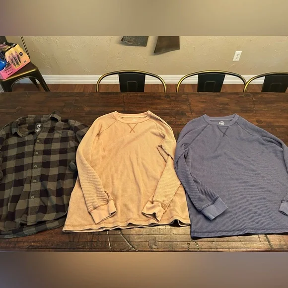 Boys Husky long sleeve‎ lot husky 10/12 - Picture 2 of 4